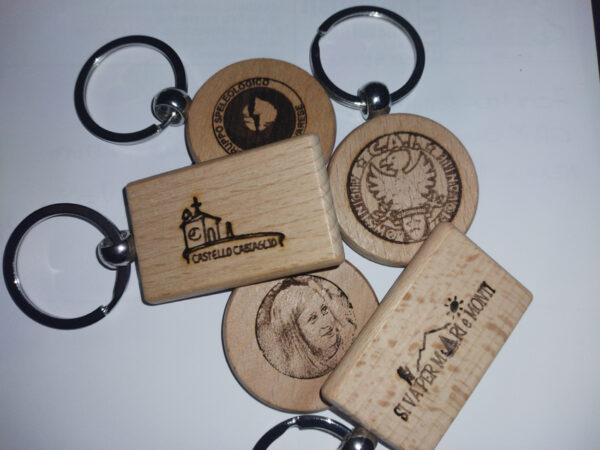 Portachiavi legno personalizzato